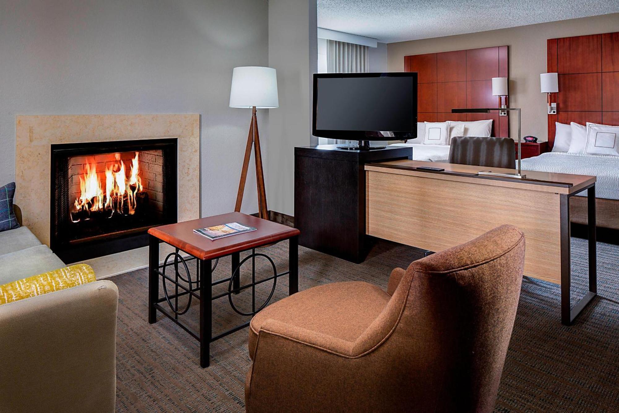 Residence Inn Dallas Las Colinas Irving Bagian luar foto