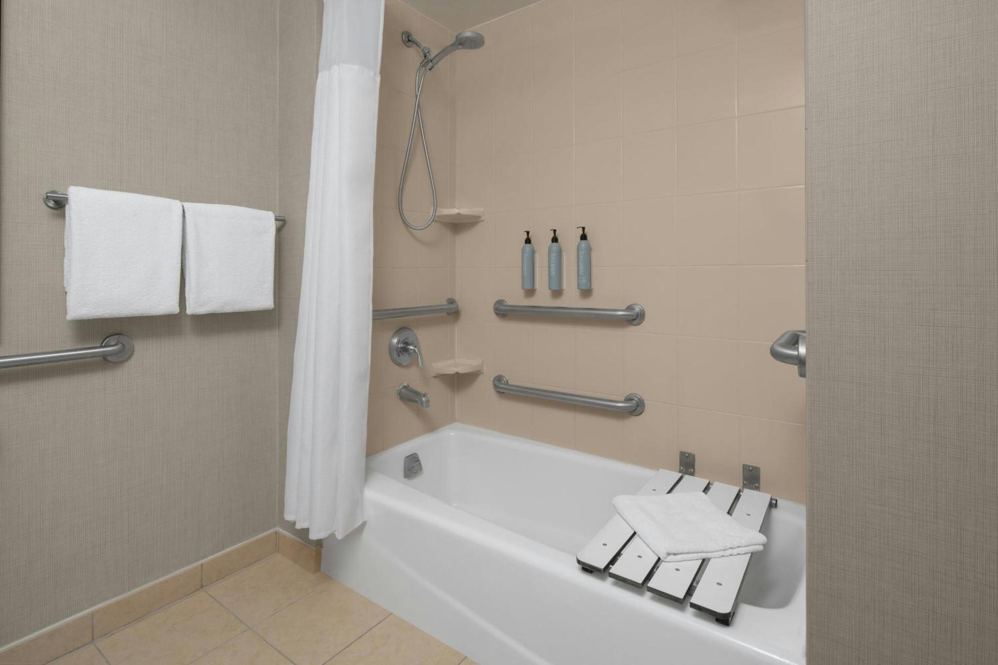 Residence Inn Dallas Las Colinas Irving Bagian luar foto