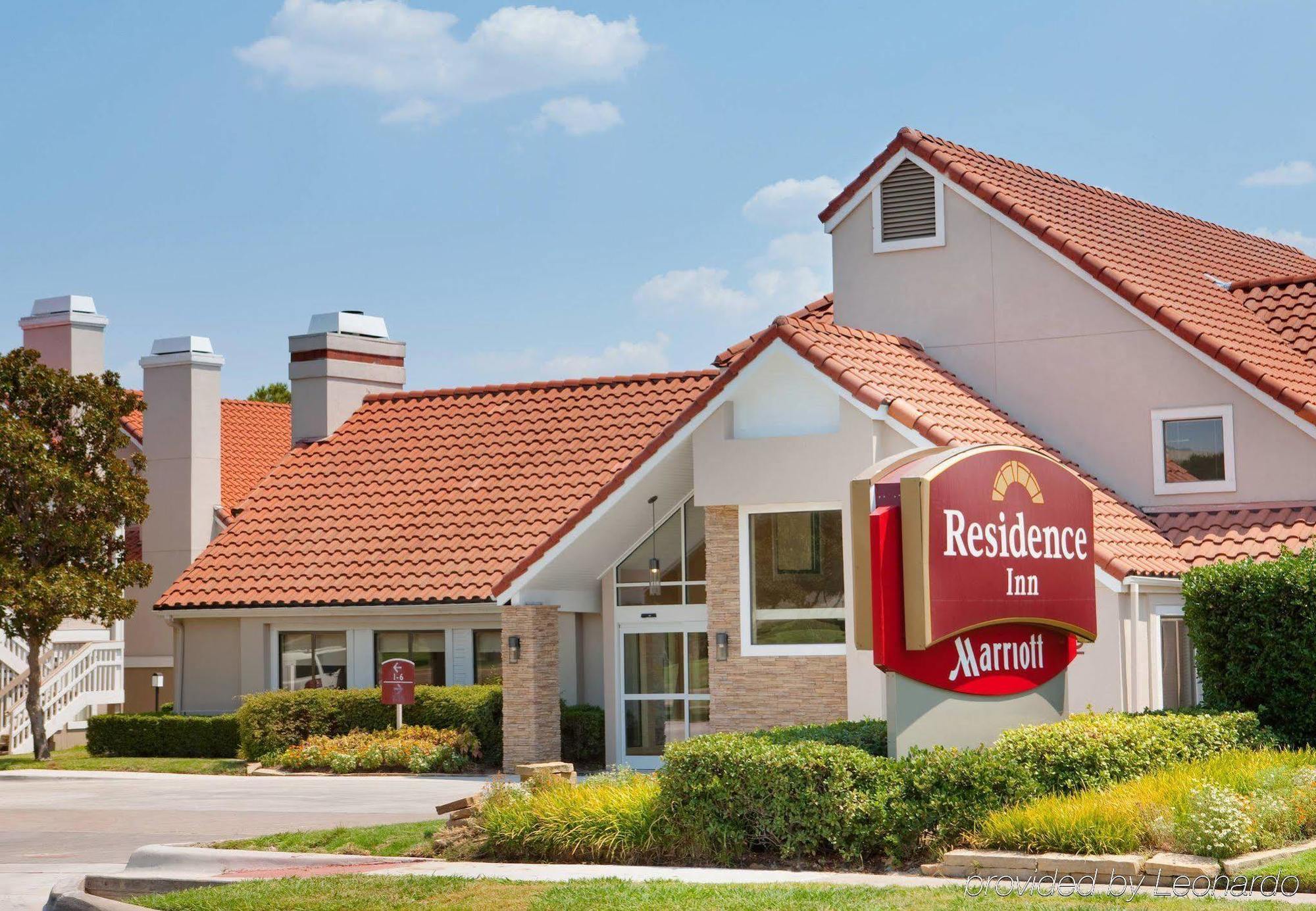 Residence Inn Dallas Las Colinas Irving Bagian luar foto